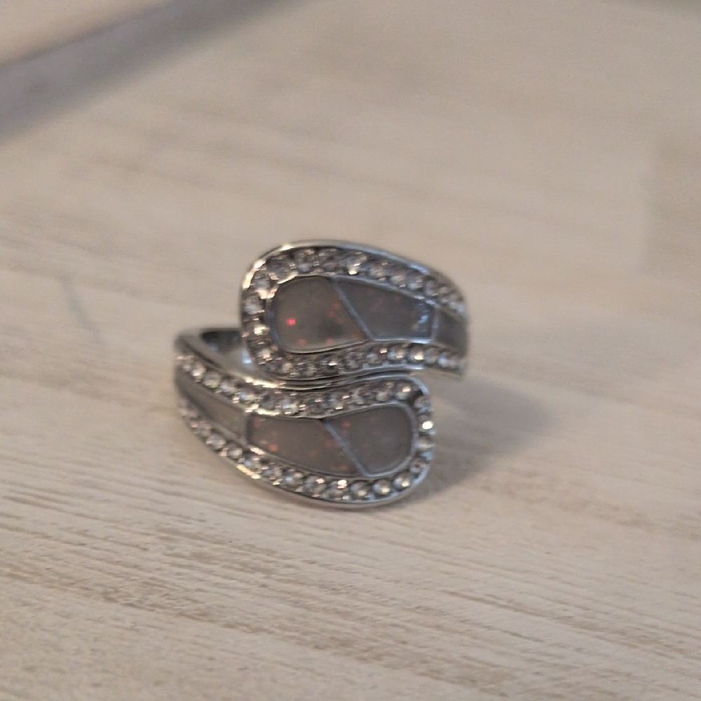 Kohl's Silver and Gray Women's Ring
